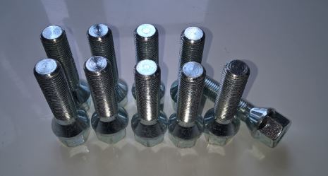 15MM EXTENDED WHEEL BOLTS CLIO V6 255